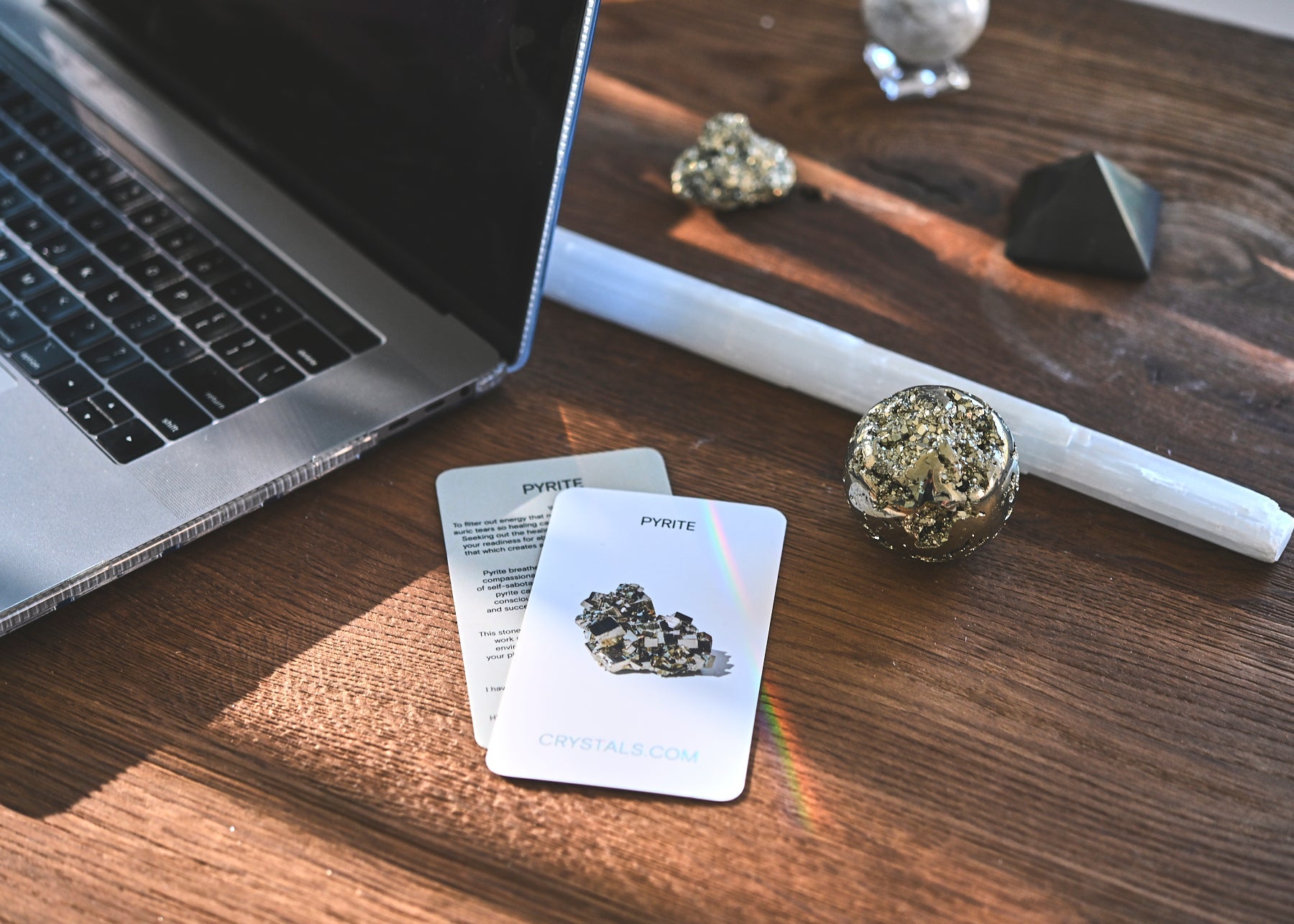 Shungite Pyramid - GlitterWicks