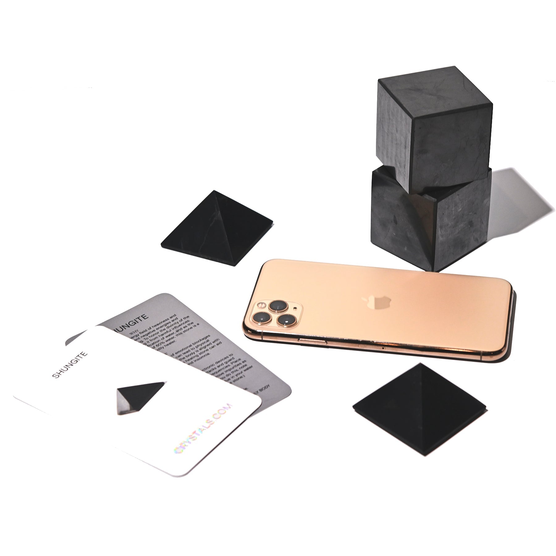 Shungite Pyramid - GlitterWicks